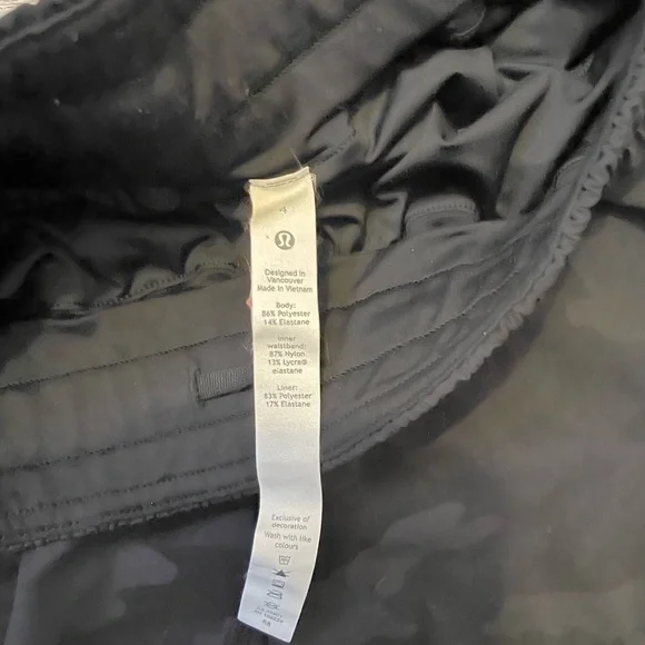 lululemon athletica Black Camouflage Athletic Shorts - Picture 4 of 4